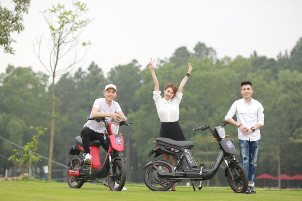 có nên mua xe điện để đi làm không | HTebike